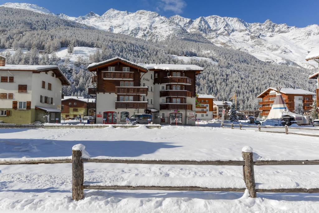 Haus Evita Saas-Grund Buitenkant foto